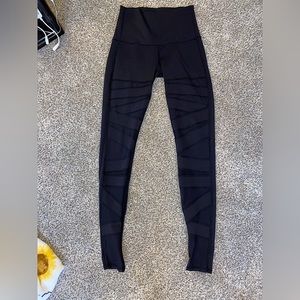 Lululemon 28” inch align